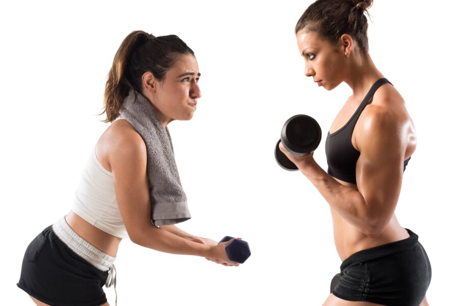 Co lepsze fitness czy siłownia dla efektywnego treningu?
